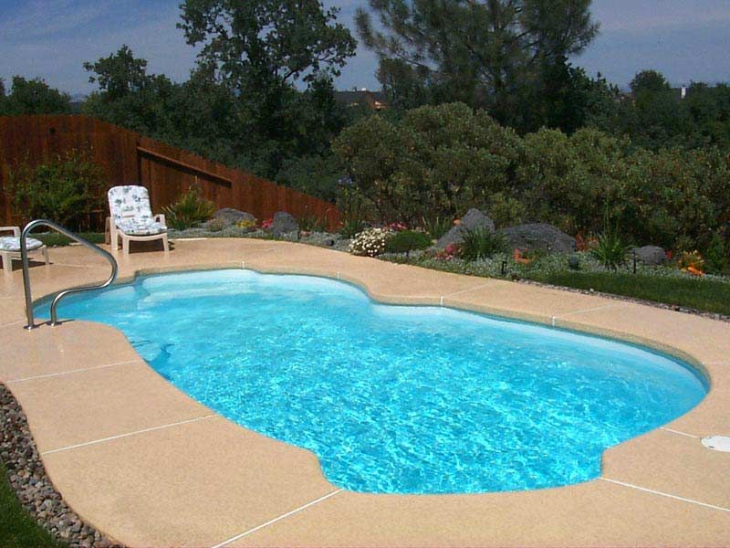 Wichita Pools - Latham Fiberglass Pools - Freeport - 3